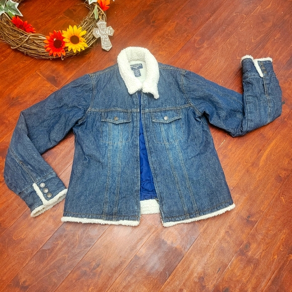 Jacket - Picture 2 of 4